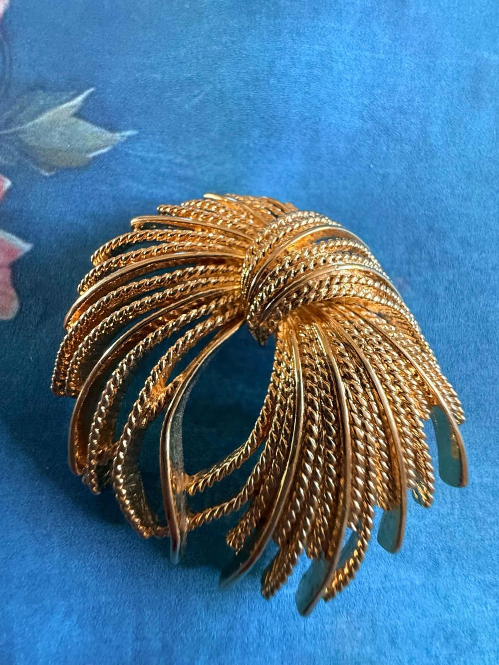 Gold Statement Spiral Brooch.